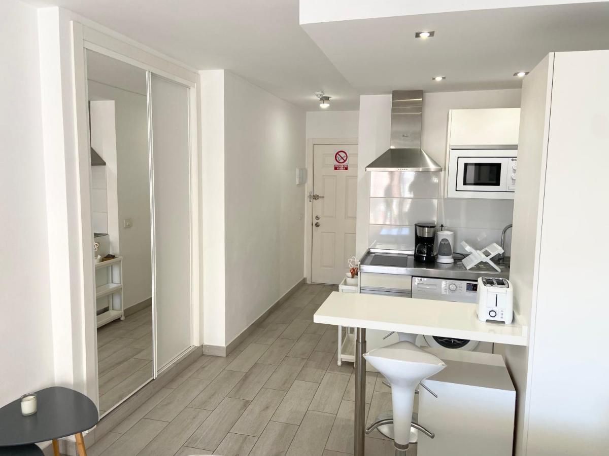 Top Floor, Panoramic Studio, Heated Pool Los Cristianos  Εξωτερικό φωτογραφία