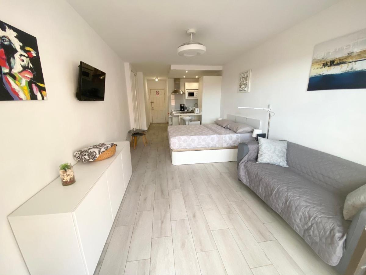 Top Floor, Panoramic Studio, Heated Pool Los Cristianos  Εξωτερικό φωτογραφία