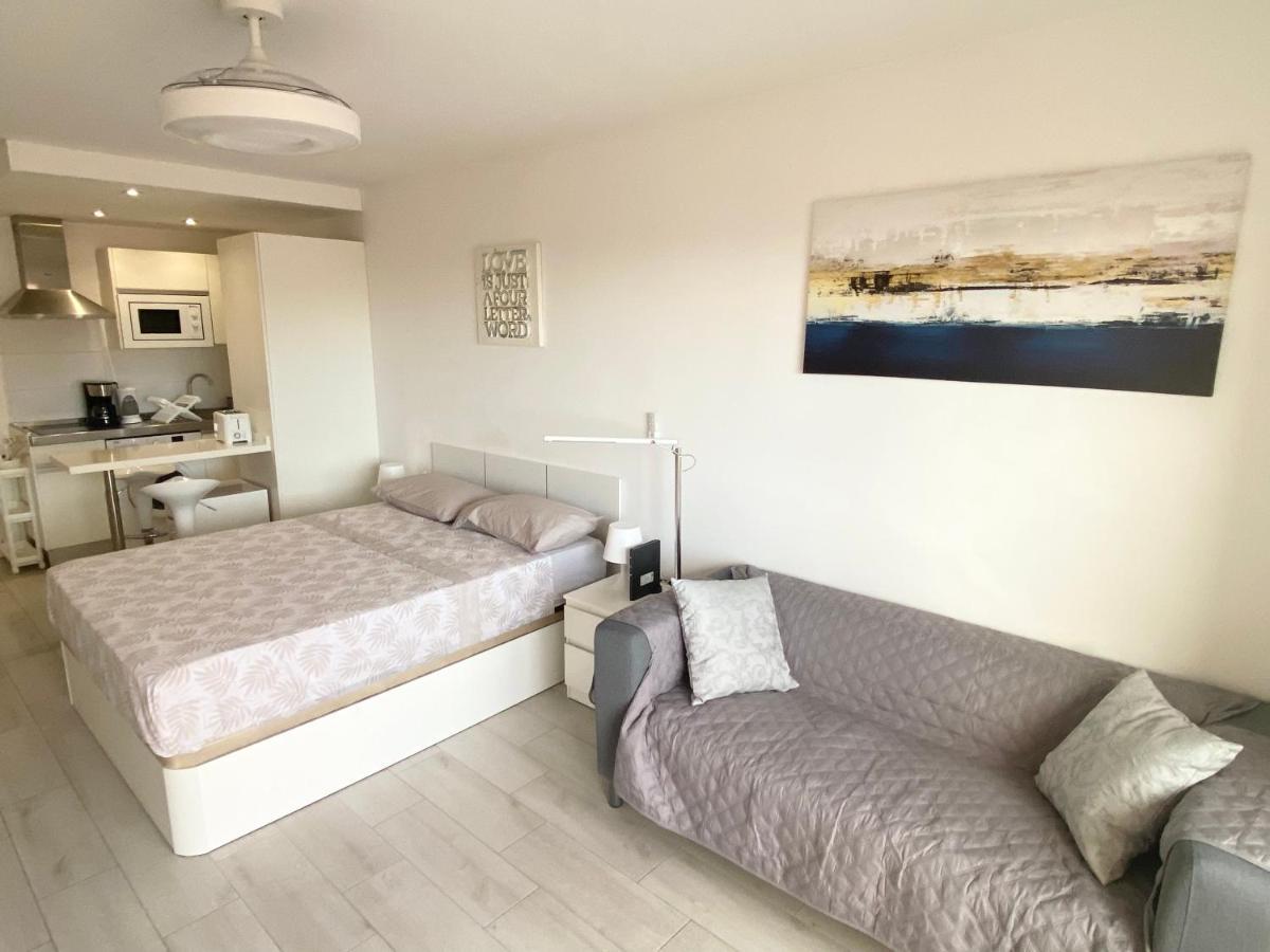 Top Floor, Panoramic Studio, Heated Pool Los Cristianos  Εξωτερικό φωτογραφία
